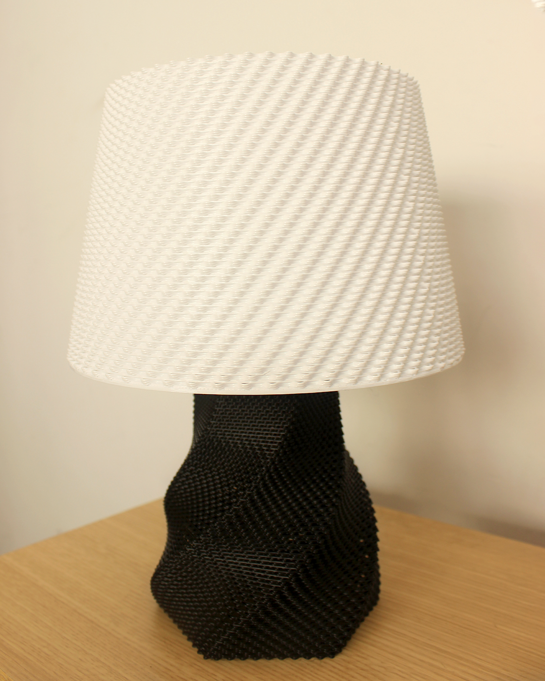 Julian Table Lamp by Lunfardo